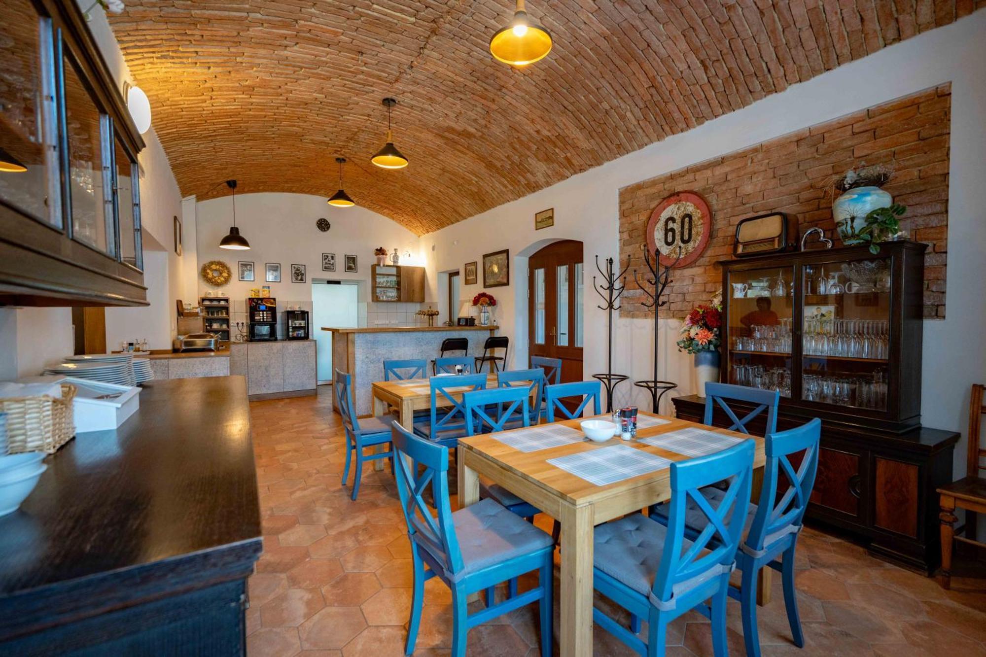 Přeštice Hotel Volf מראה חיצוני תמונה