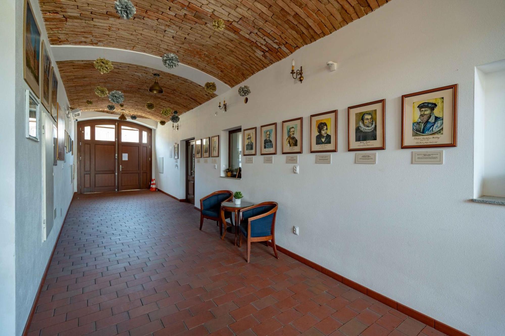 Přeštice Hotel Volf מראה חיצוני תמונה